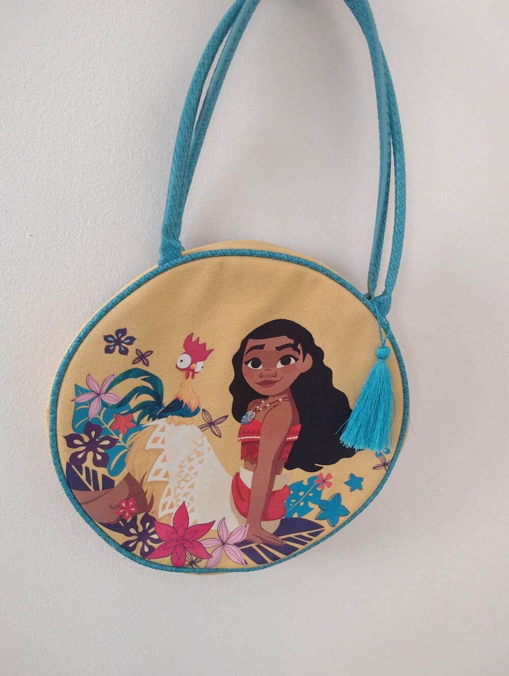 NWOT Moana Hei Hei Disney Parks Round Purse Beach Bag